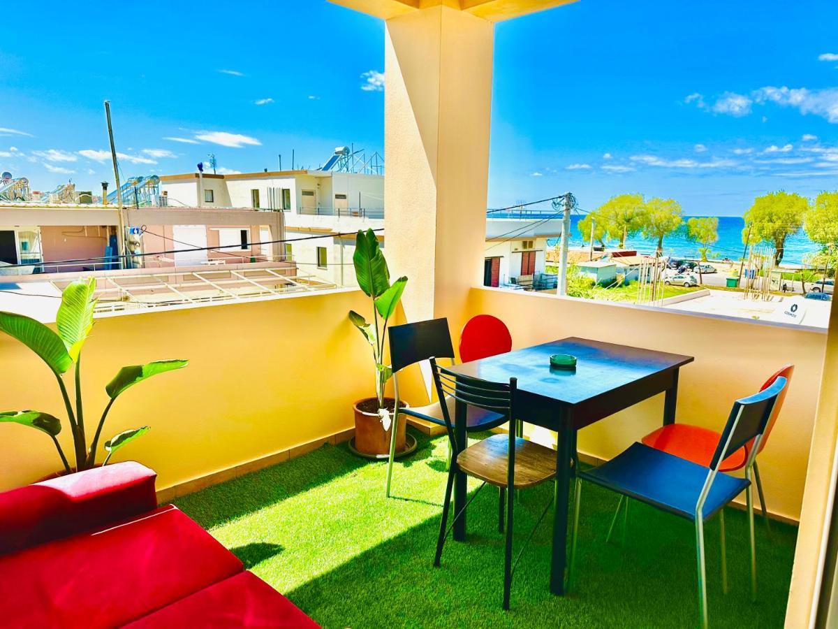 Pearl Seaside Cozy Apartments Hriszí Aktí Haniá Kültér fotó