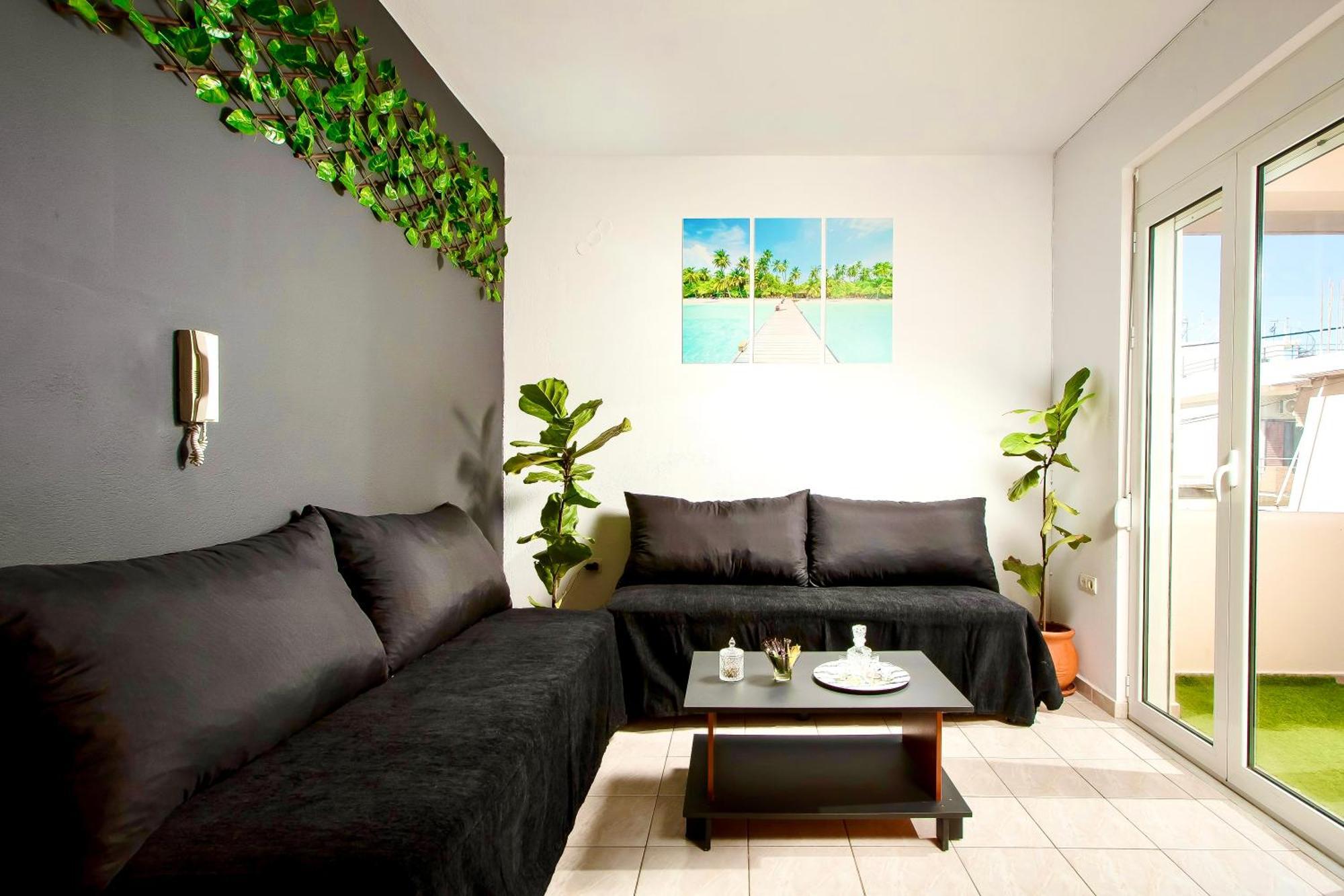 Pearl Seaside Cozy Apartments Hriszí Aktí Haniá Kültér fotó