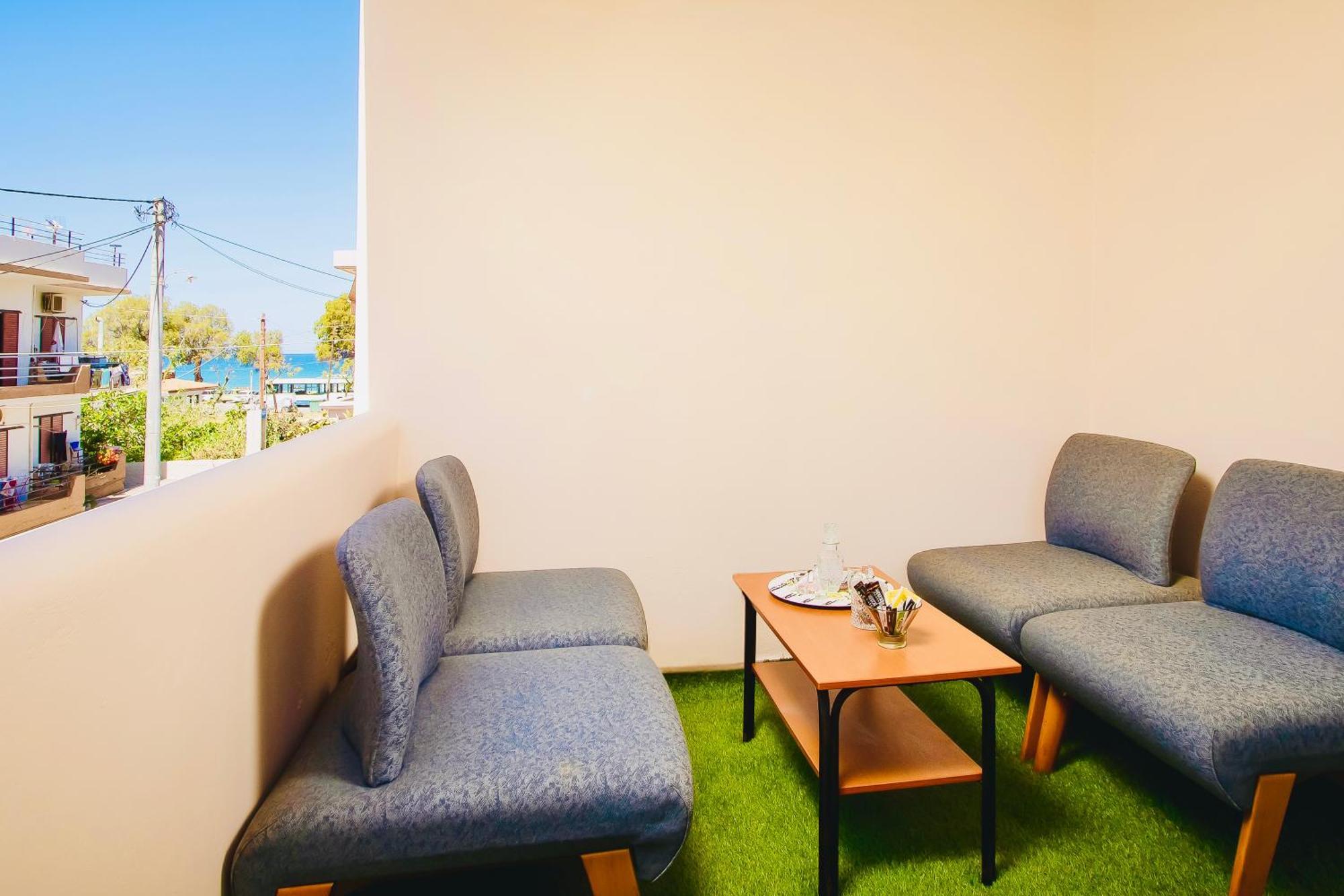 Pearl Seaside Cozy Apartments Hriszí Aktí Haniá Kültér fotó