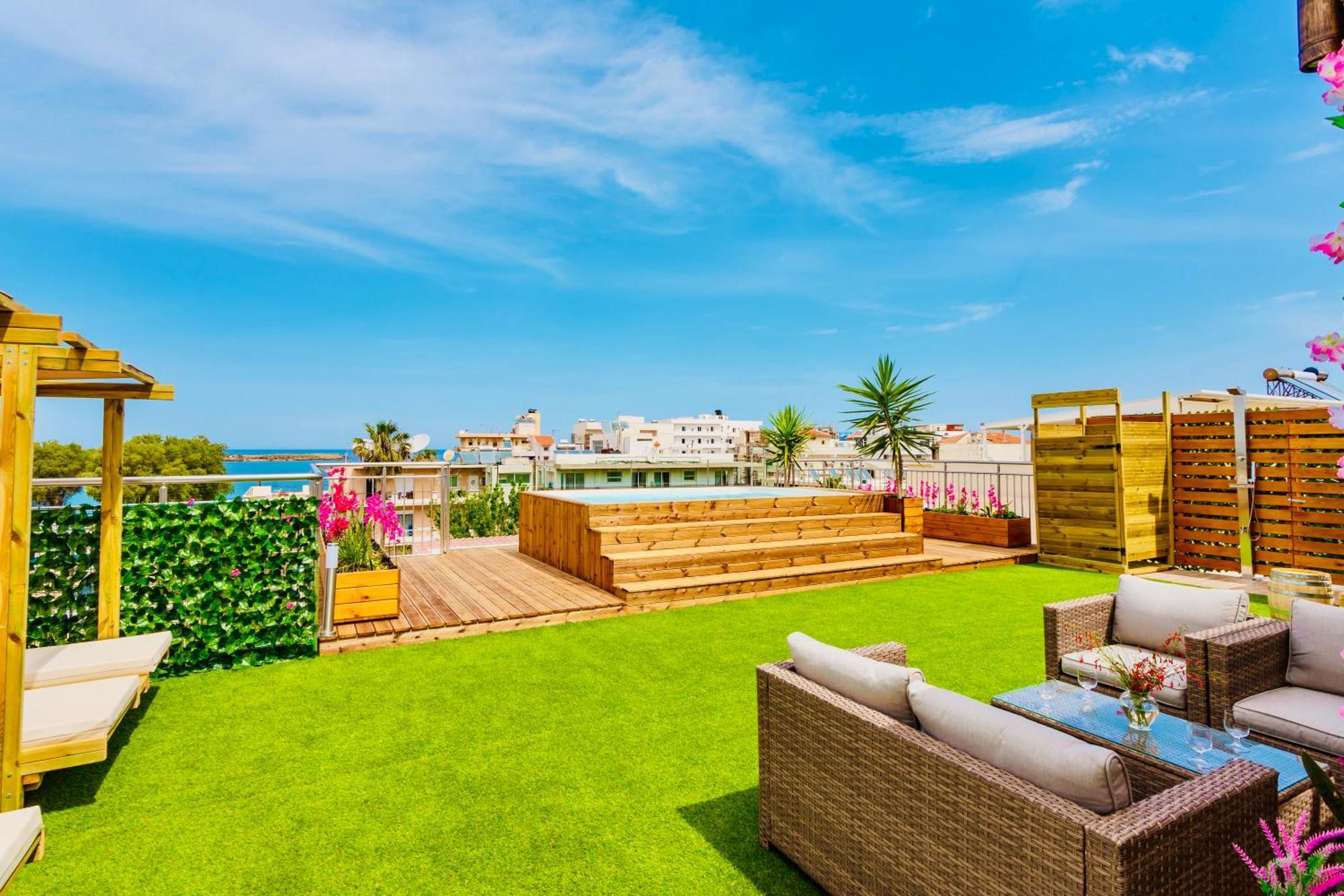 Pearl Seaside Cozy Apartments Hriszí Aktí Haniá Kültér fotó