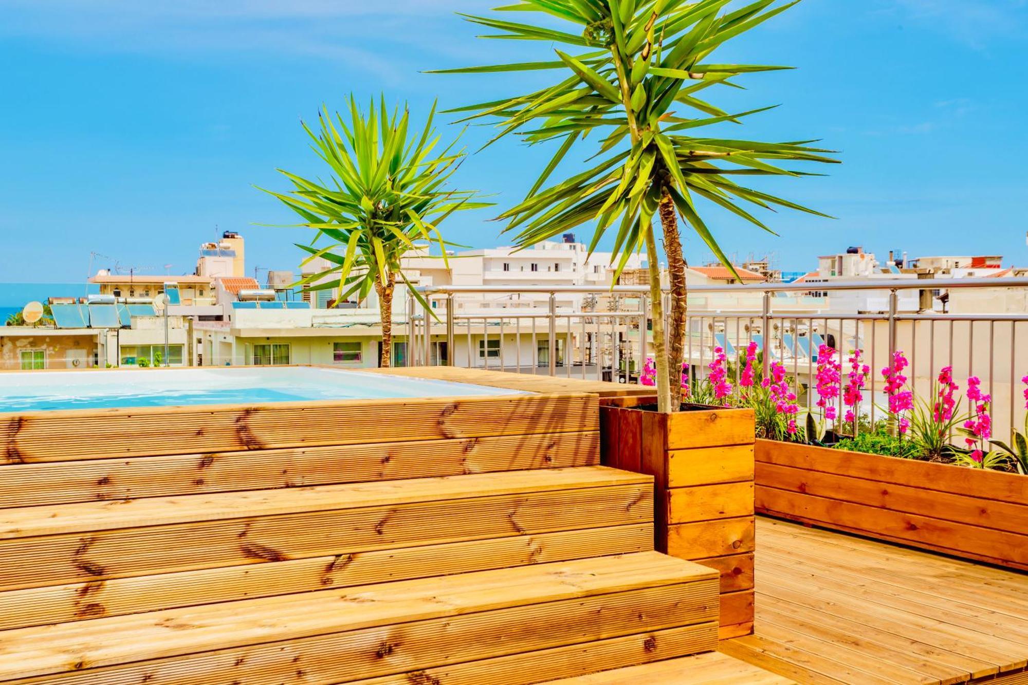 Pearl Seaside Cozy Apartments Hriszí Aktí Haniá Kültér fotó