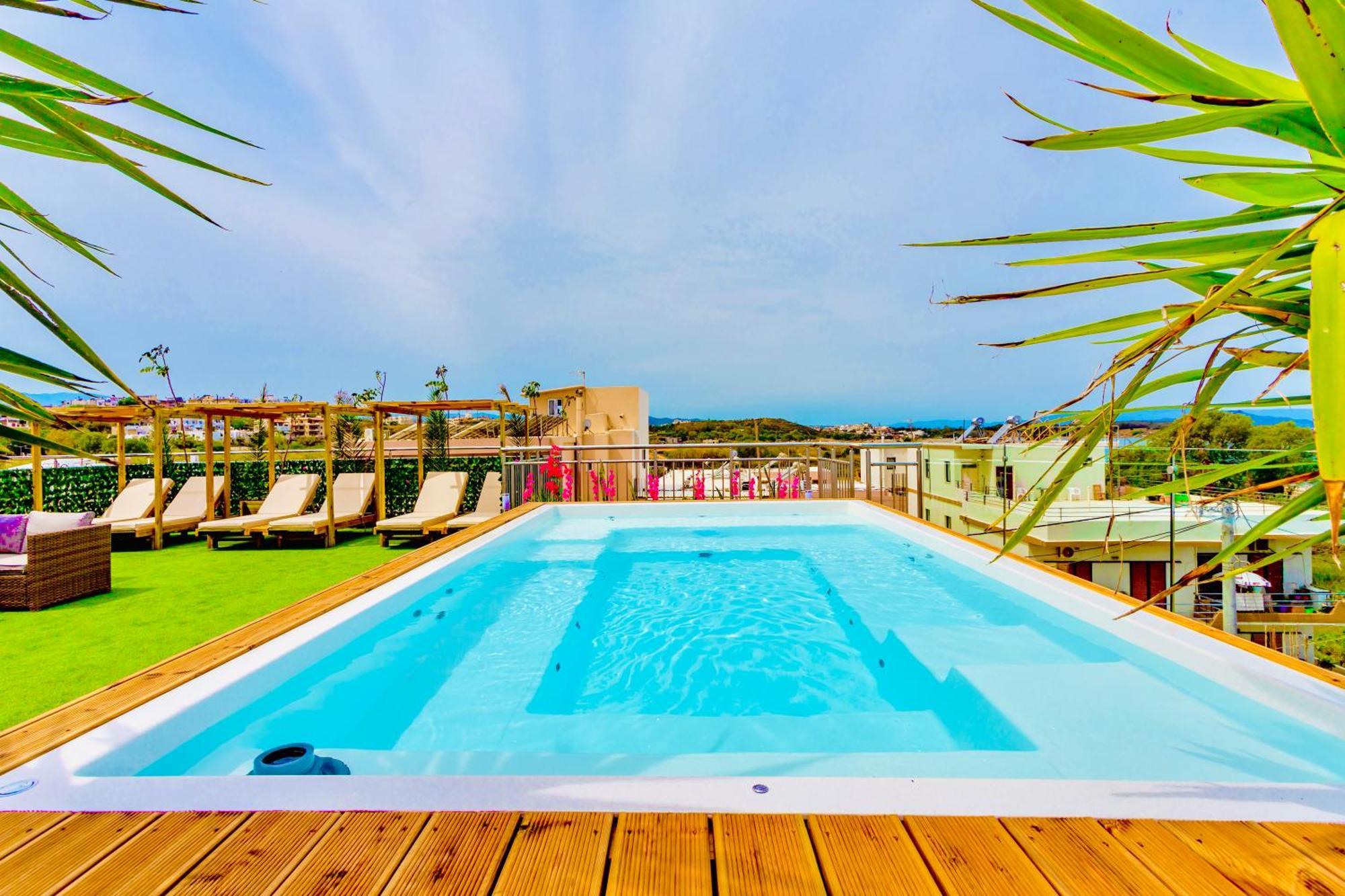 Pearl Seaside Cozy Apartments Hriszí Aktí Haniá Kültér fotó
