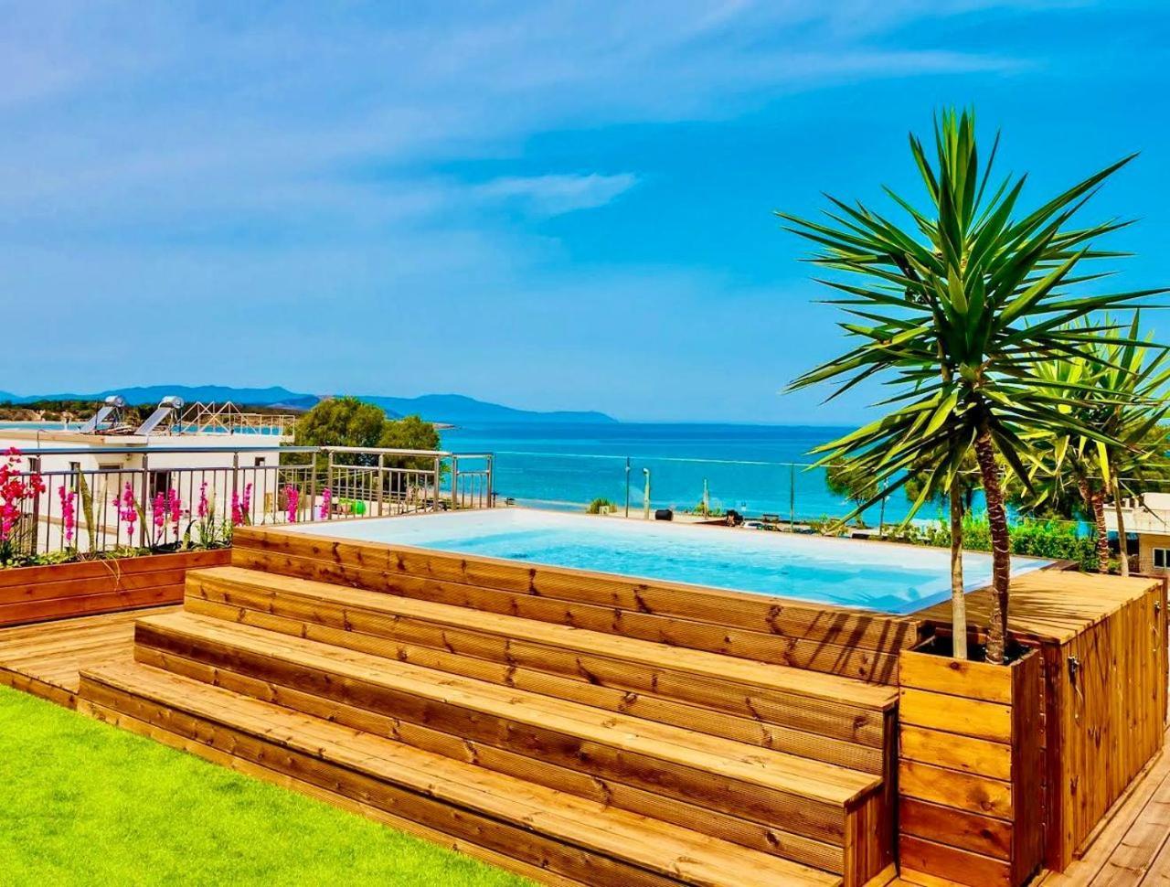 Pearl Seaside Cozy Apartments Hriszí Aktí Haniá Kültér fotó