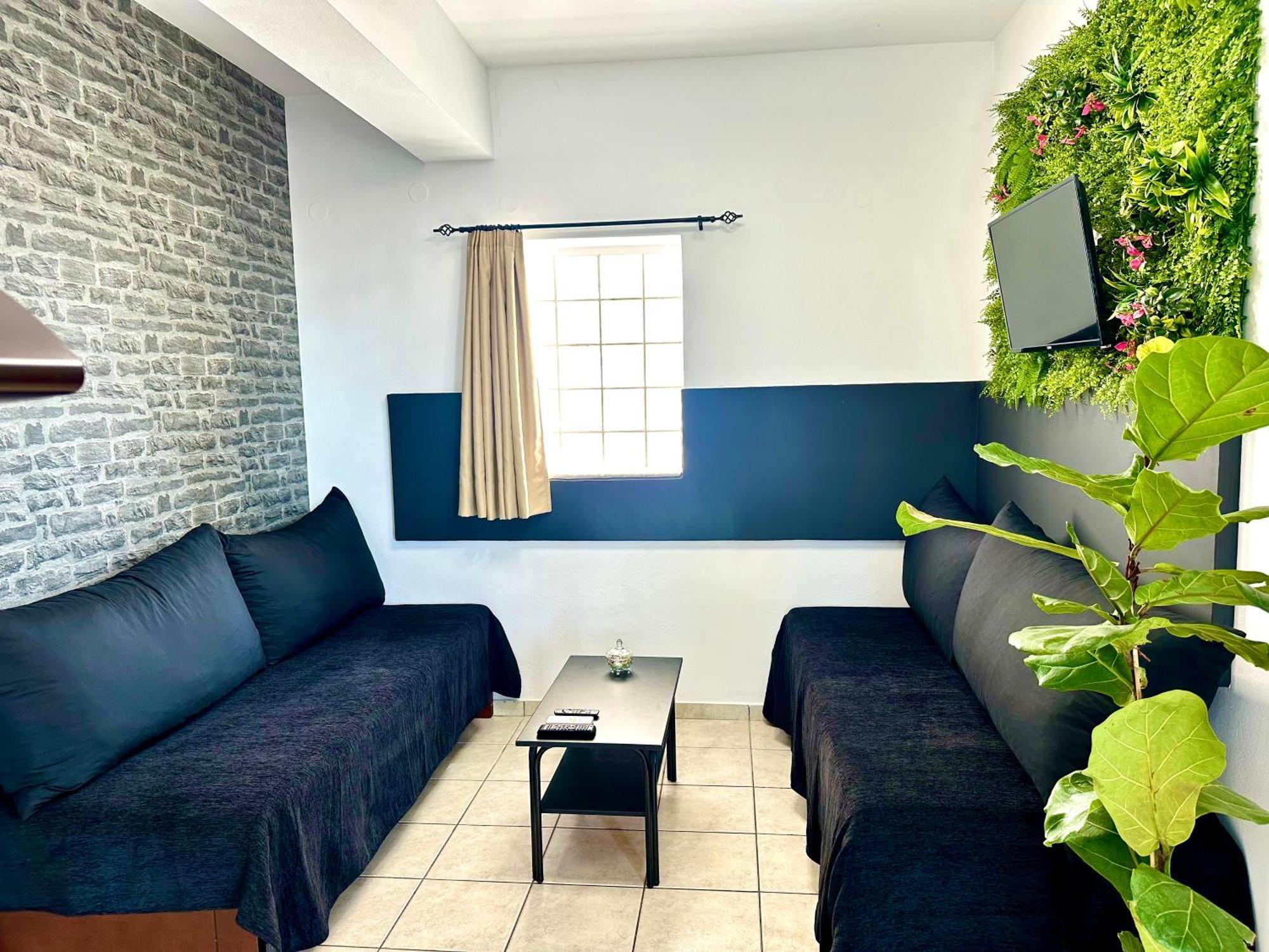 Pearl Seaside Cozy Apartments Hriszí Aktí Haniá Kültér fotó